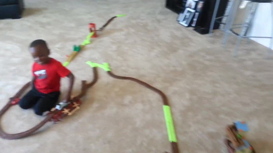 Unboxing A LONG Thomas and Friends Trackmaster Engine Train set