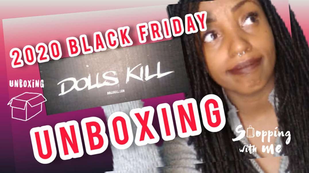 ⁣Unboxing my Black Friday Haul from Dolls Kill