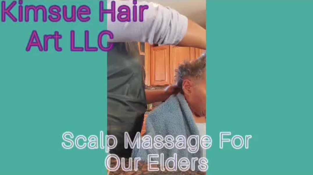 ⁣Scalp Massage For Our Seniors!