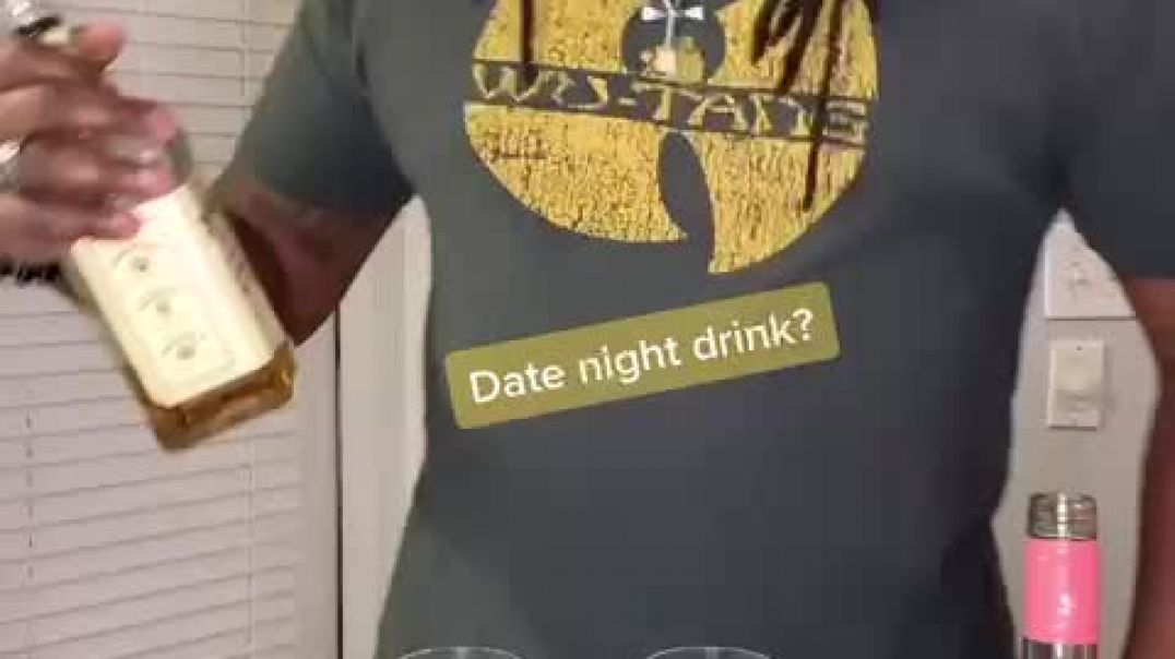 ⁣Wine vs liquor date night
