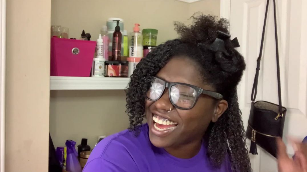 ⁣MY BEST FRIEND PICKED OUT MY WASH AND GO PRODUCTS & THIS HAPPENED...