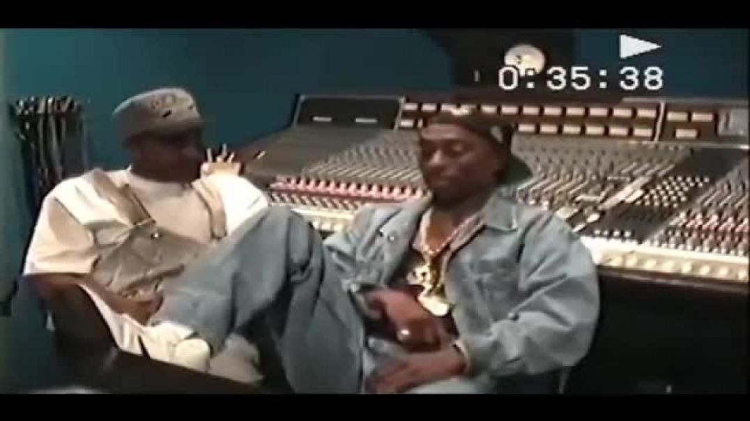 ⁣2pac, Ice Cube, and Ice T - Rare Studio Footage 1993