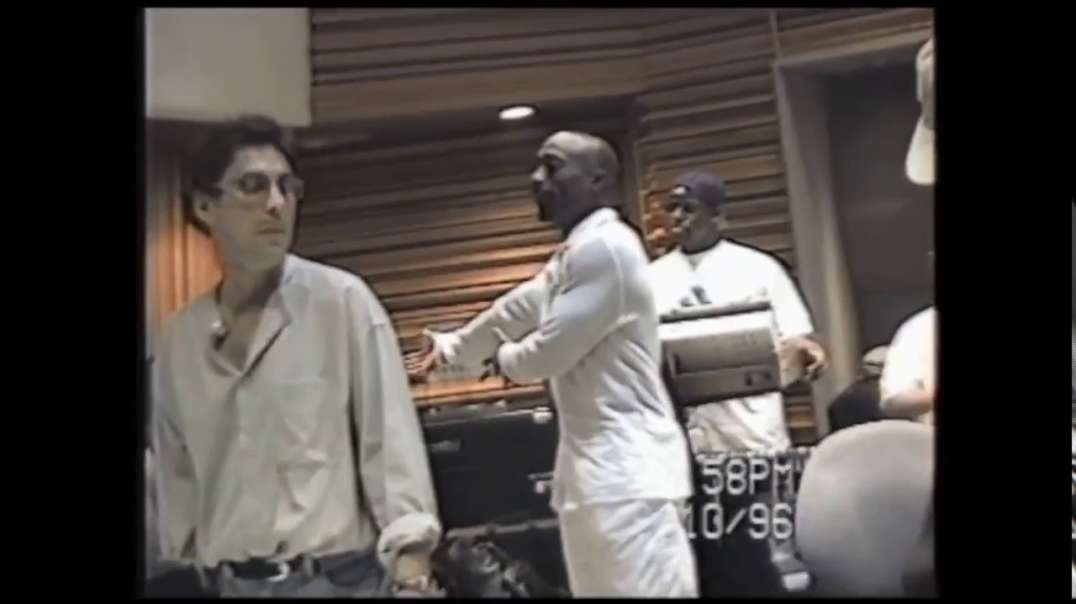 2Pac - Rare Studio Footage (1996)