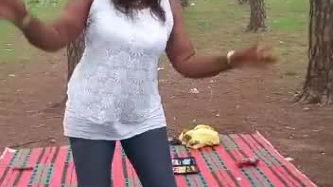 ⁣Cute African woman dancing
