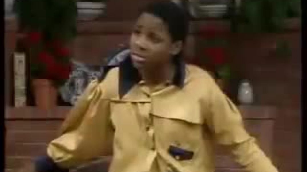 Denise makes Theo a shirt Part 2 [Cosby Show Season 1 Episode 08]
