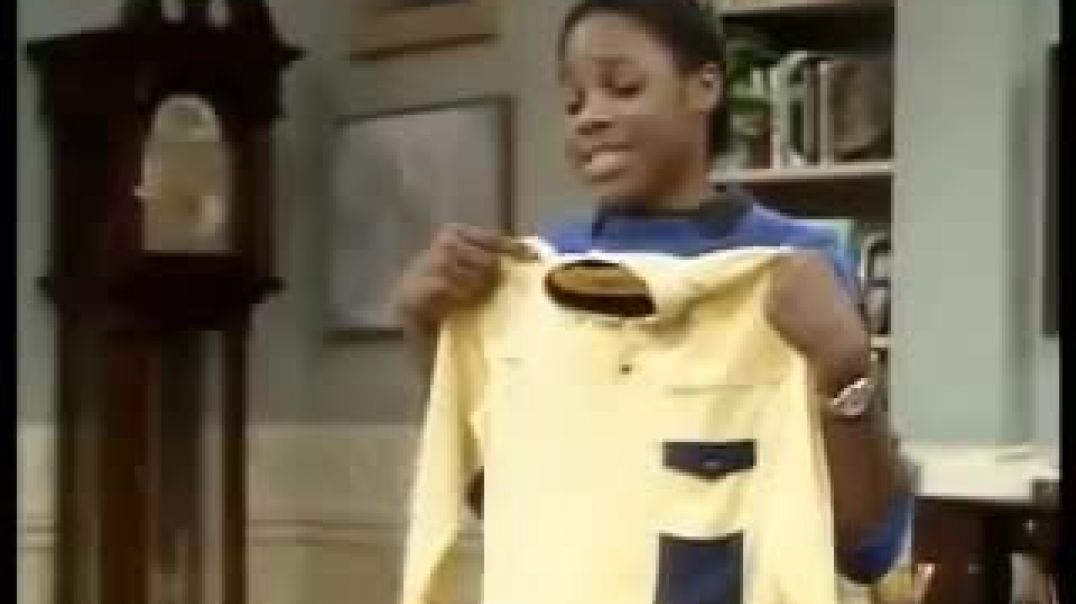 ⁣Denise makes Theo a shirt Part 1 [Cosby Show Season 1 Episode 08]
