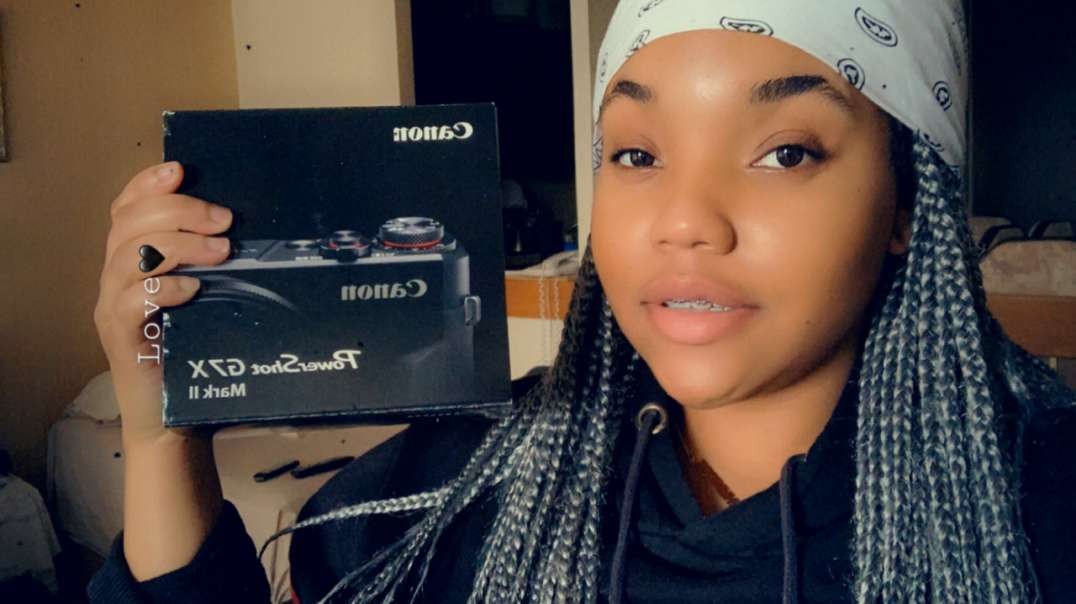 Unboxing The Canon G7X Mark 2