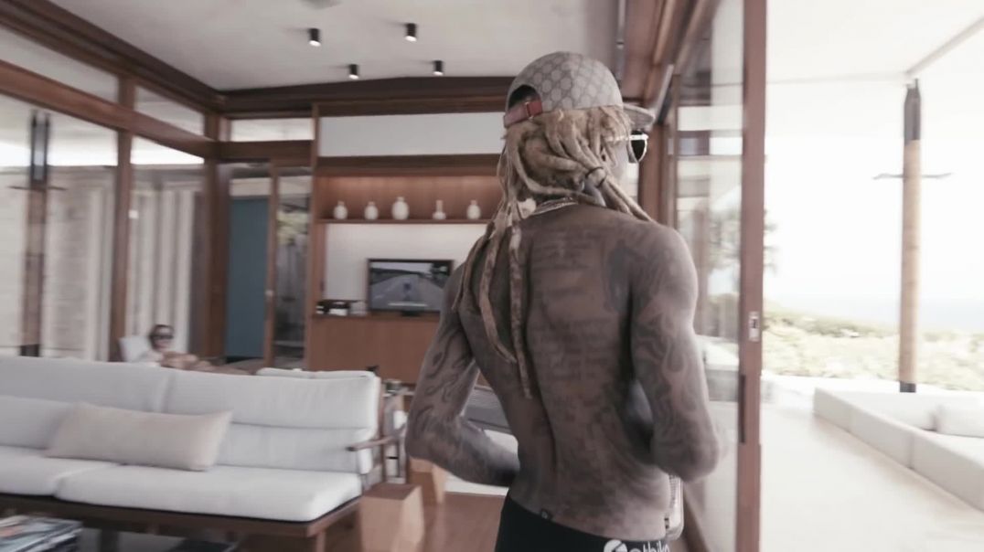 Lil Wayne: Something Different (Official Music Video)