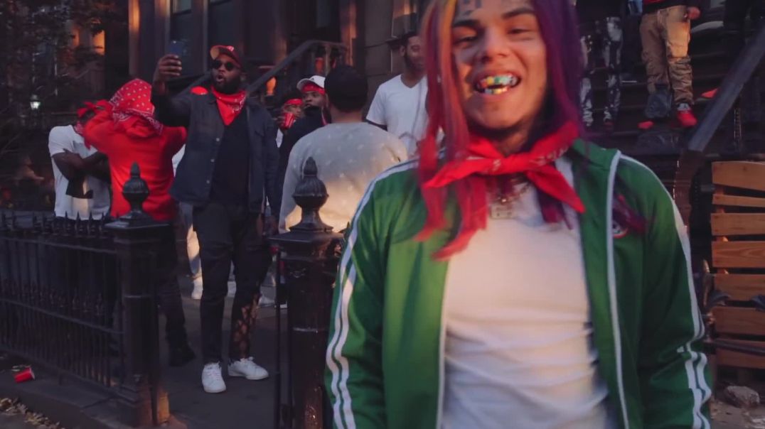 ⁣6IX9INE: GUMMO (OFFICIAL MUSIC VIDEO)