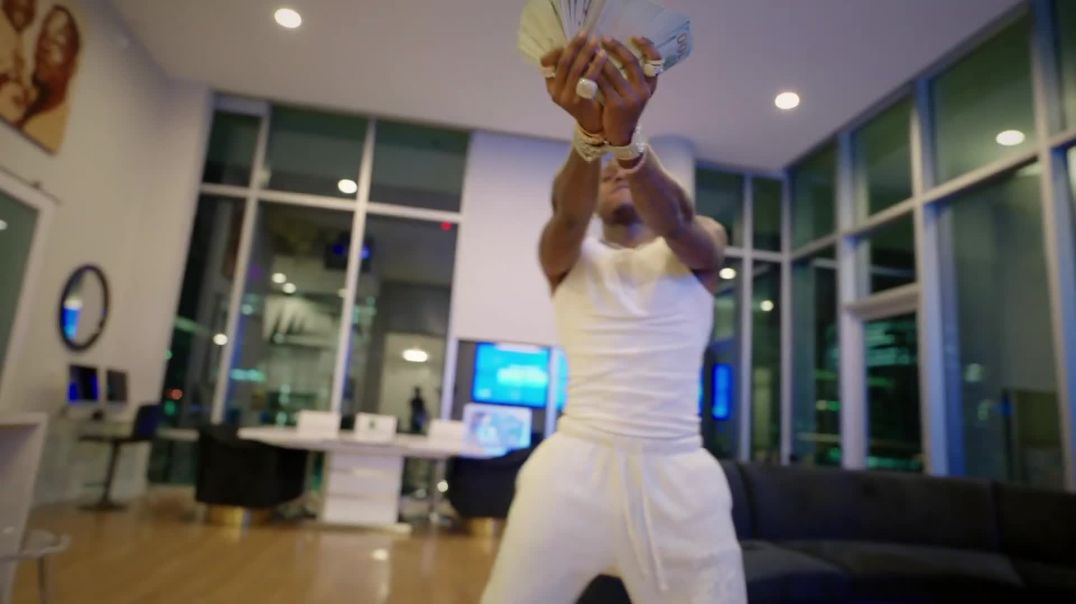 ⁣DaBaby: Whole Lotta Money (FREESTYLE) [Official Video]