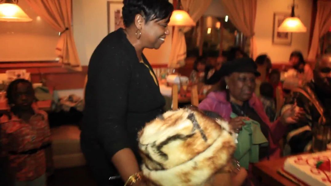 Soulful Family Takes Over Olive Garden with Happy Birthday Song for Grandma
