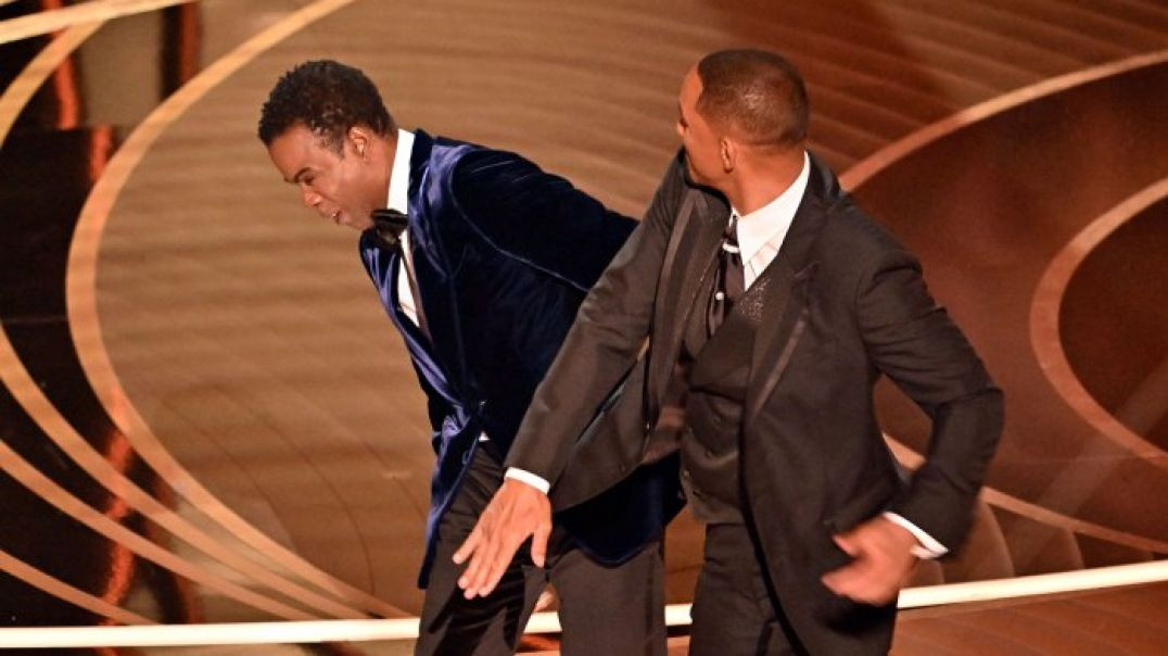EXCLUSIVE Watch the Uncensored moment Will Smith smacks FIRE out of Chris Rock at the Oscars 2022
