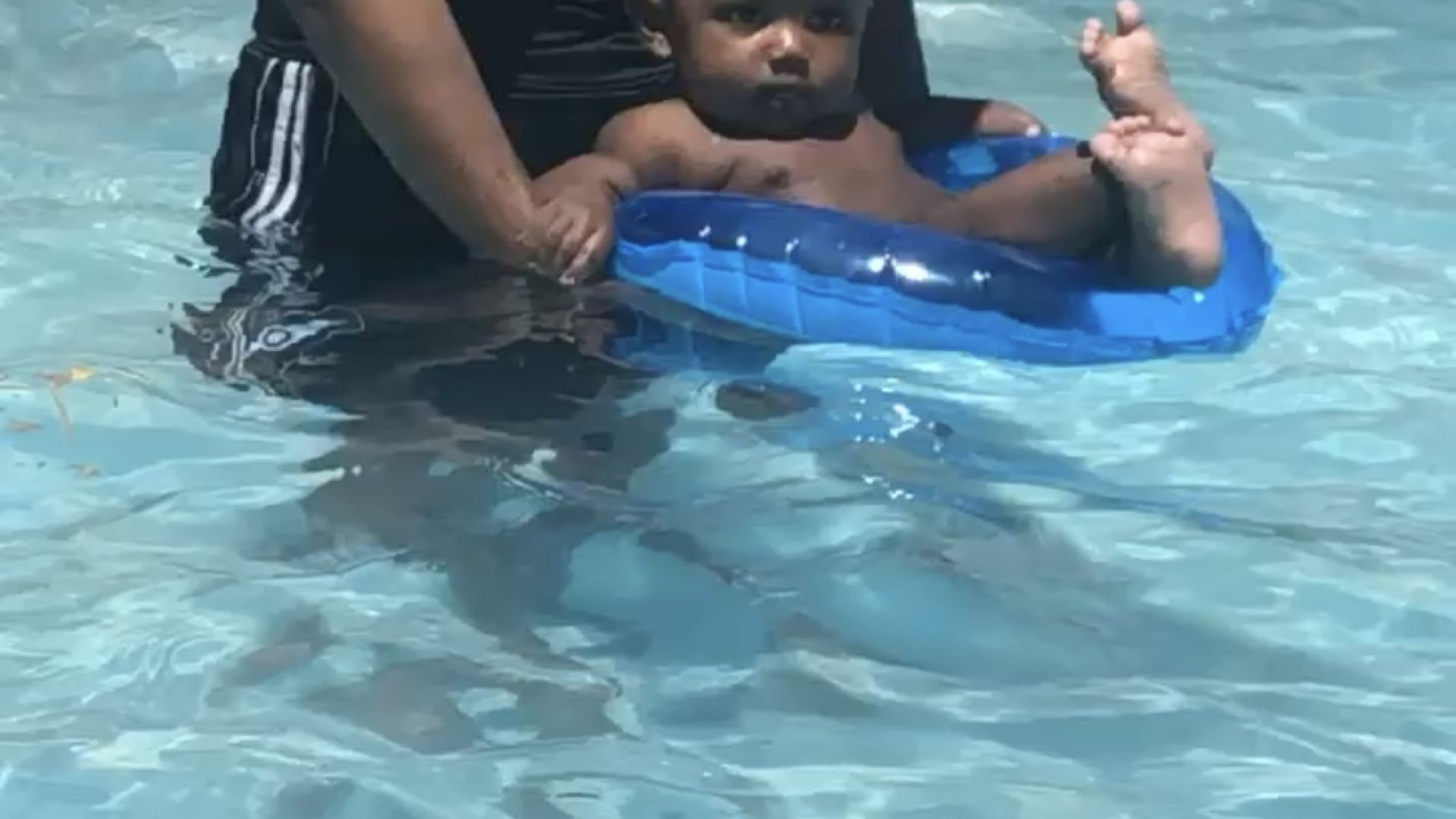 ⁣Baby Jaden Chilling in the Pool