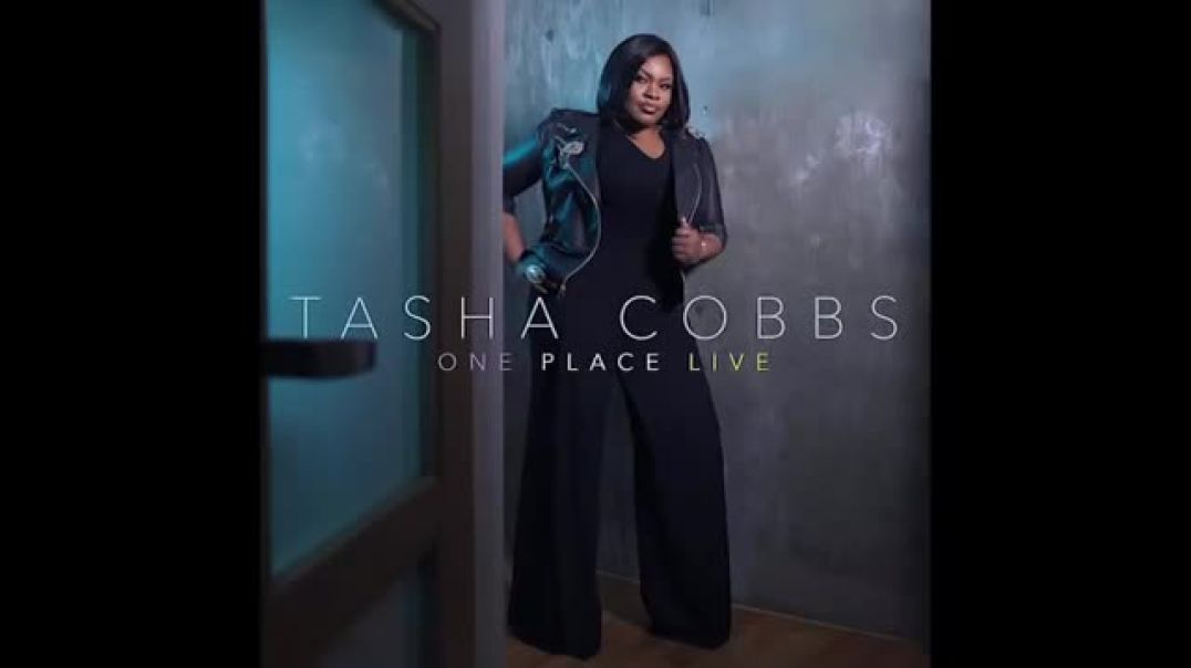⁣Tasha Cobbs Leonard - Put A Praise On It (feat Keisha Sheard) live