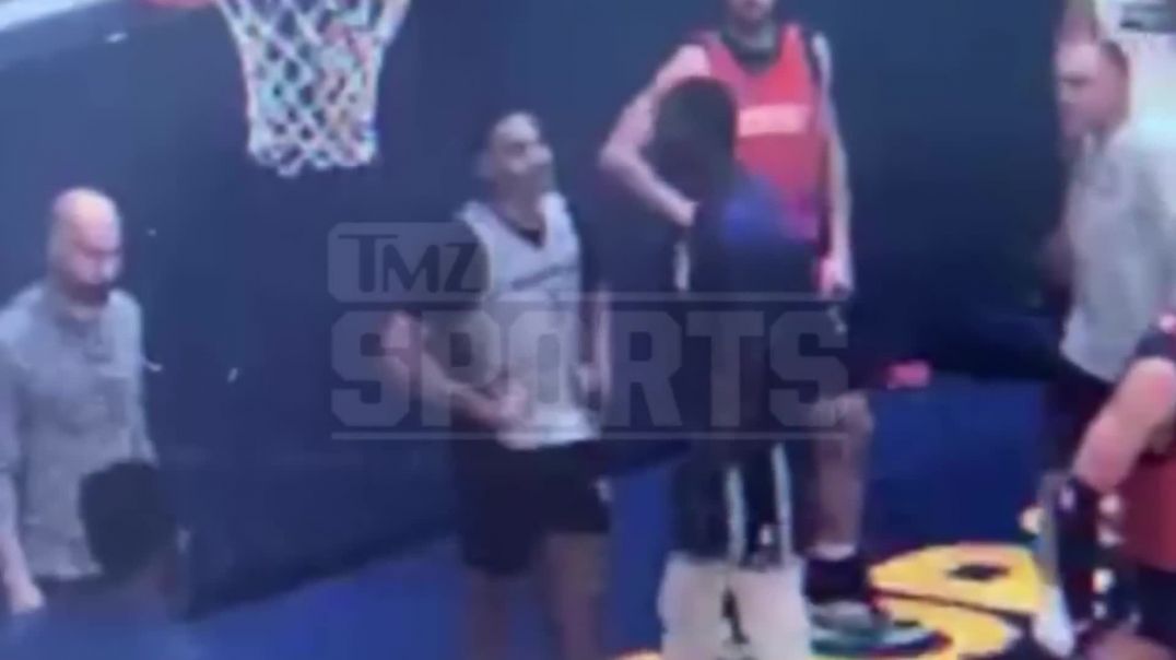 ⁣New Video Shows Draymond Green Violently Punch Jordan Poole at Warriors Practice