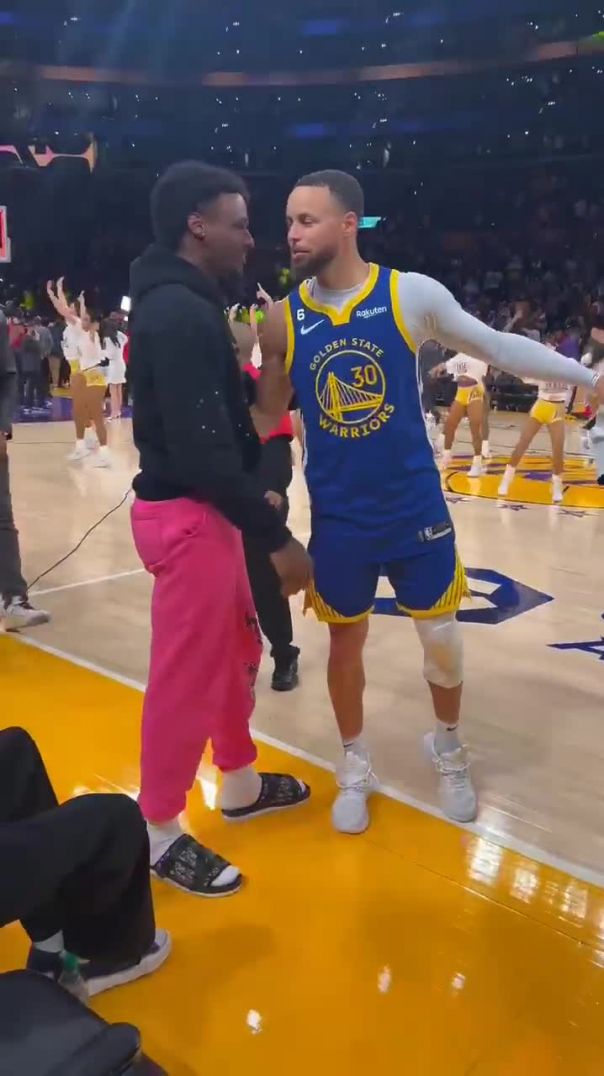 Steph greets Bronny after Warriors vs Lakers