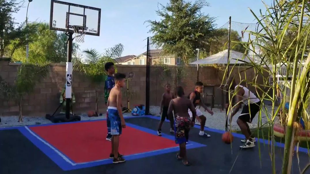 ⁣Ap plays basketball 1 v 5 J Funk and High school players