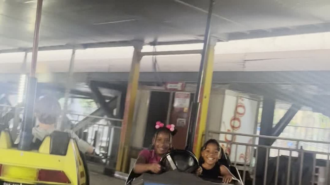 ⁣Ride Bumper Cars With Me