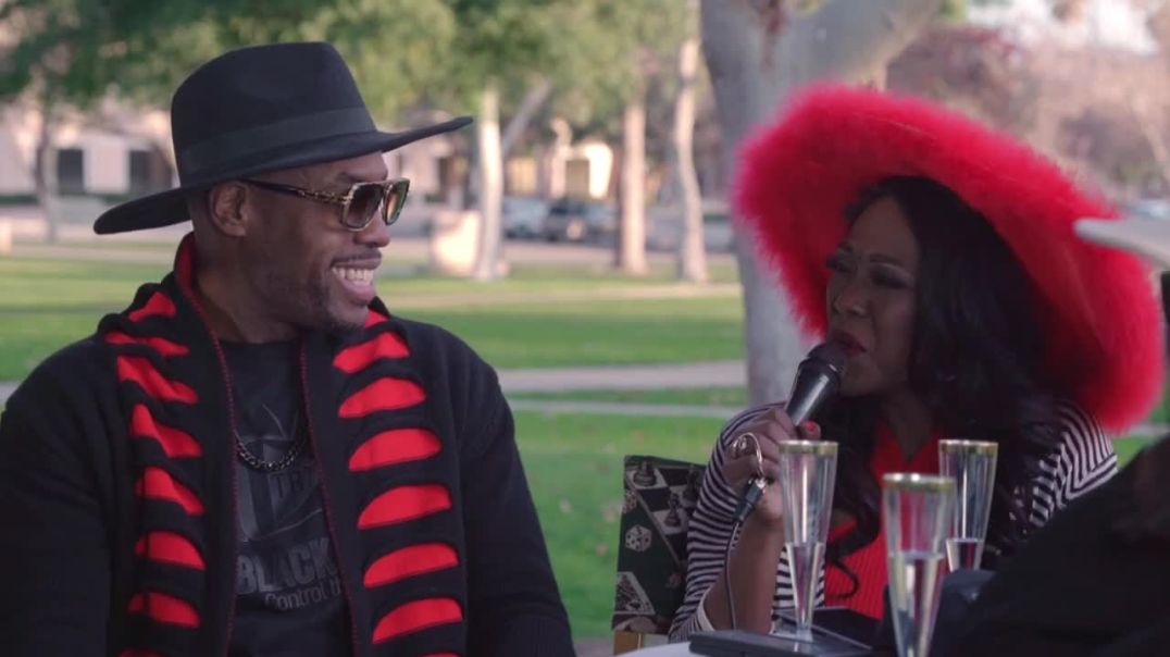 ⁣APnDiva speak on internet dating, 15 years of marriage, and Tech Startup TheBlackTube