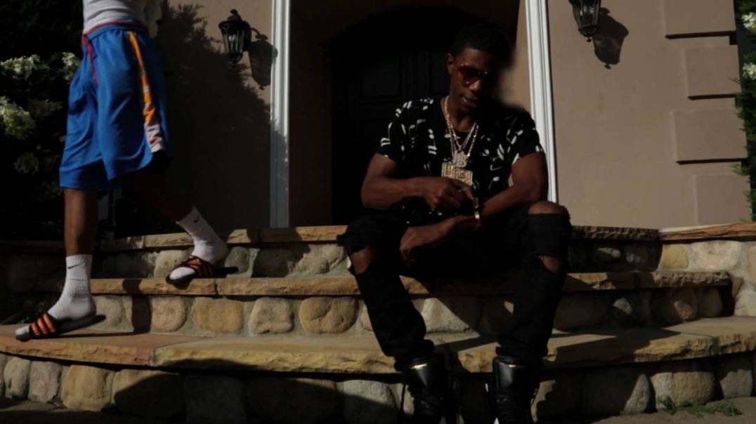 ⁣A Boogie Wit Da Hoodie - Not A Regular Person (Prod by. Ness) [Official Music Video]