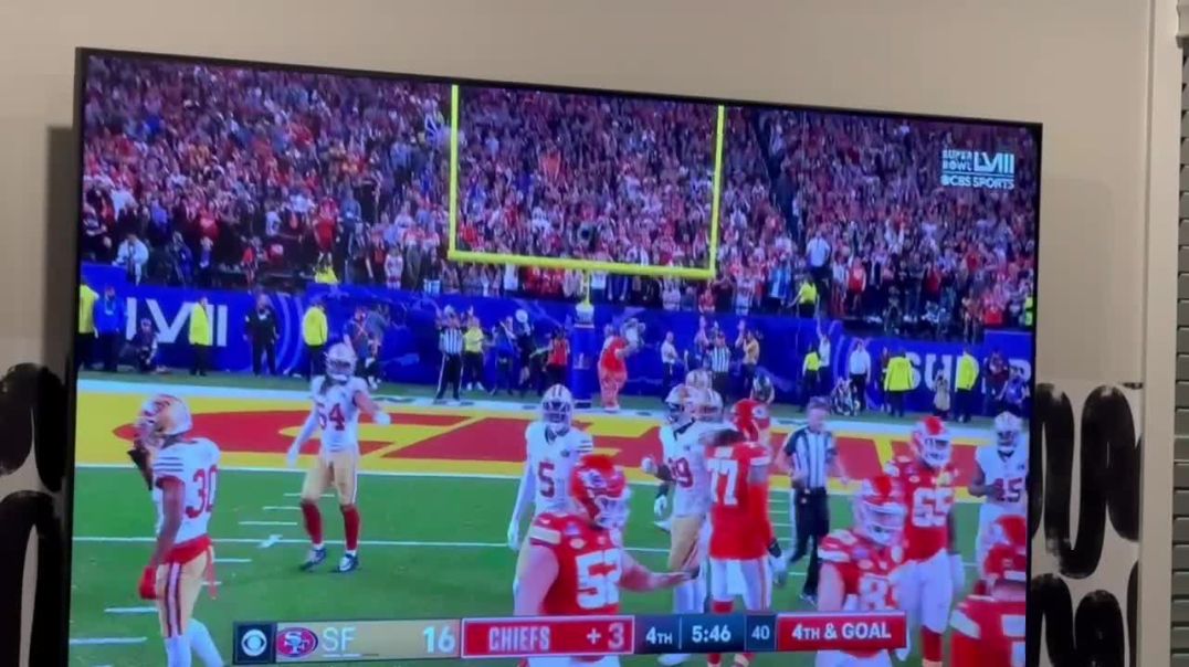 Kansas City Chiefs Kicker, Harrison Butker ties the game up 🔥