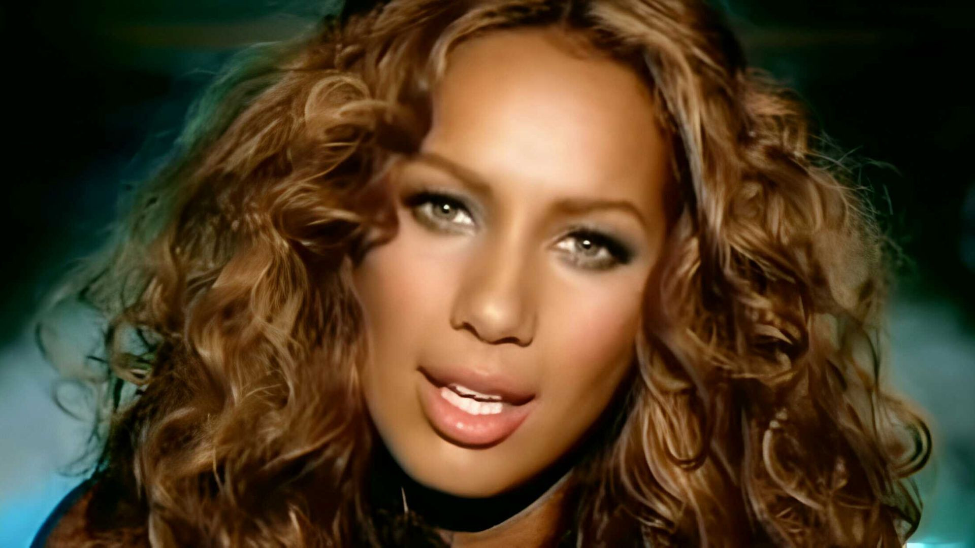 ⁣Leona Lewis - Better in Time (Official Video)