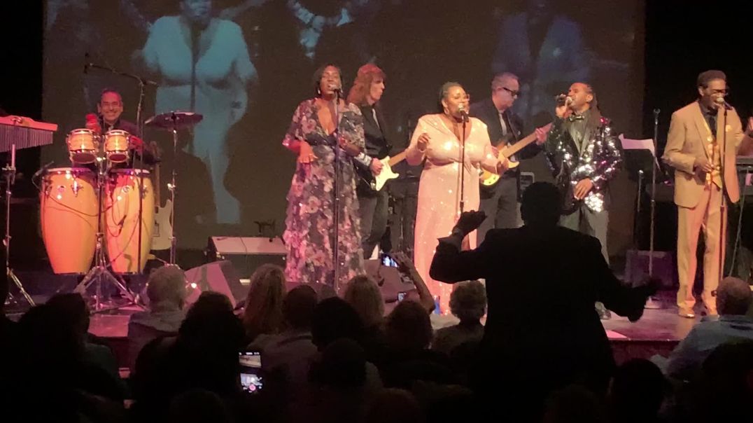 ⁣A Great Show “That Motown Band”