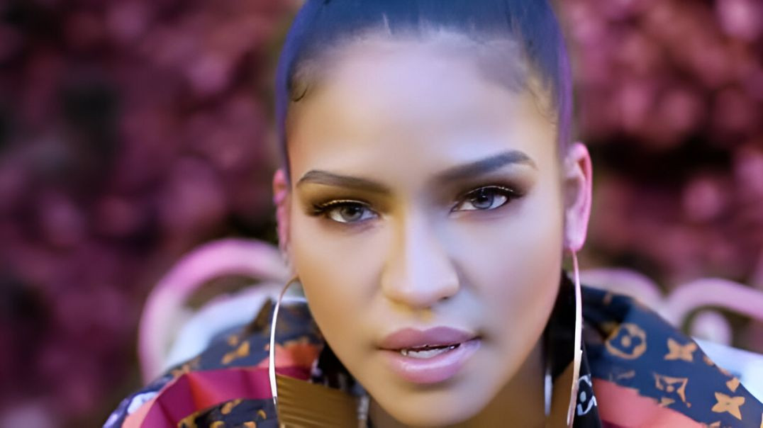 ⁣Cassie - Don't Play It Safe (Official HD Music Video)