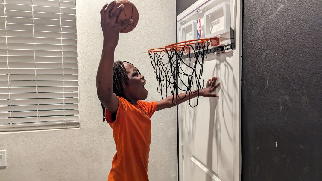⁣Josiah play basketball 🏀