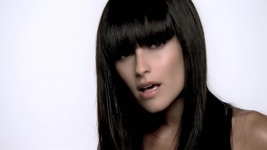 Nelly Furtado - Say It Right (Official HD Music Video)