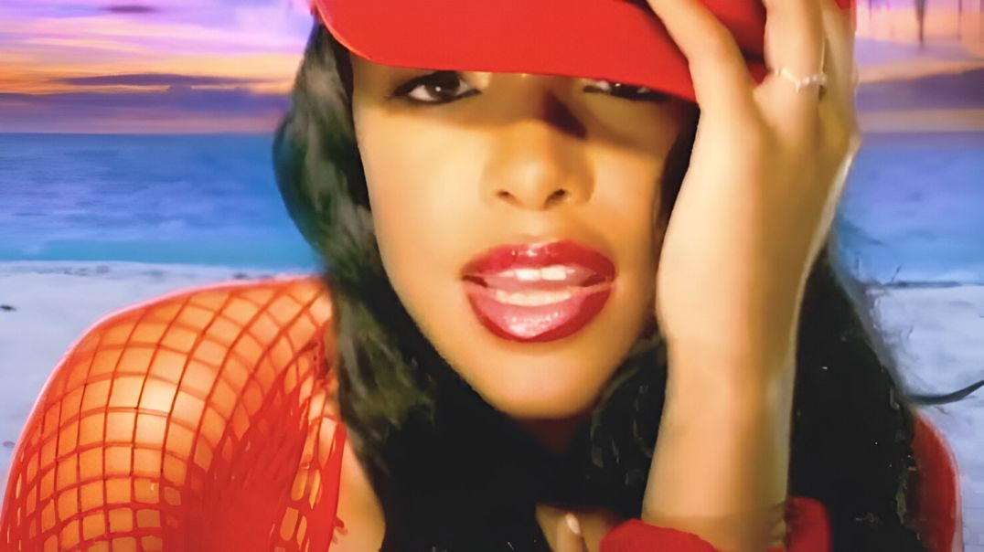 ⁣Aaliyah - Rock The Boat (Official HD Music Video)