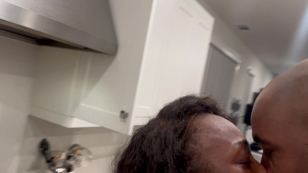 ⁣What a dinner by my wife and Ap gets Diva to sing some Joe