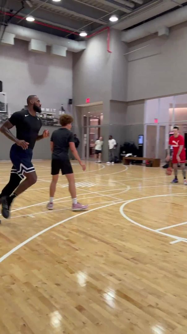 LeBron, Bronny and Bryce working out together the day before the NBA Draft 🔥