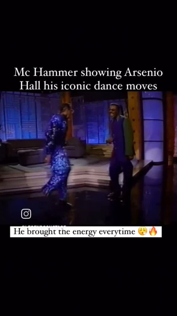 Mc Hammer shows Arsenio Hall his iconic dance moves