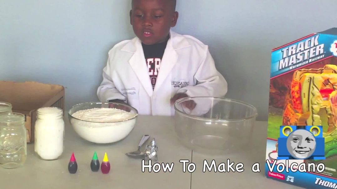 ⁣ItsJfunk teaches kids HOW TO BUILD A VOLCANO