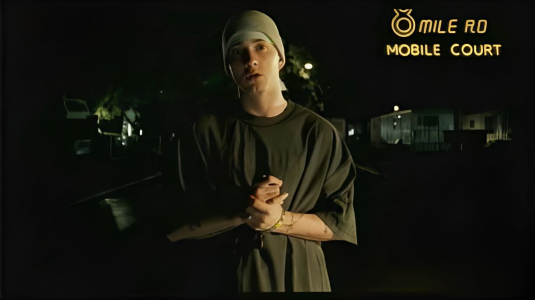 ⁣Eminem - Lose Yourself