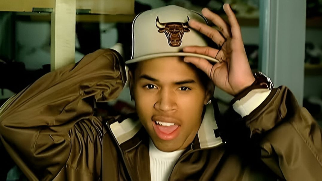 ⁣Chris Brown - Yo (Excuse Me Miss)