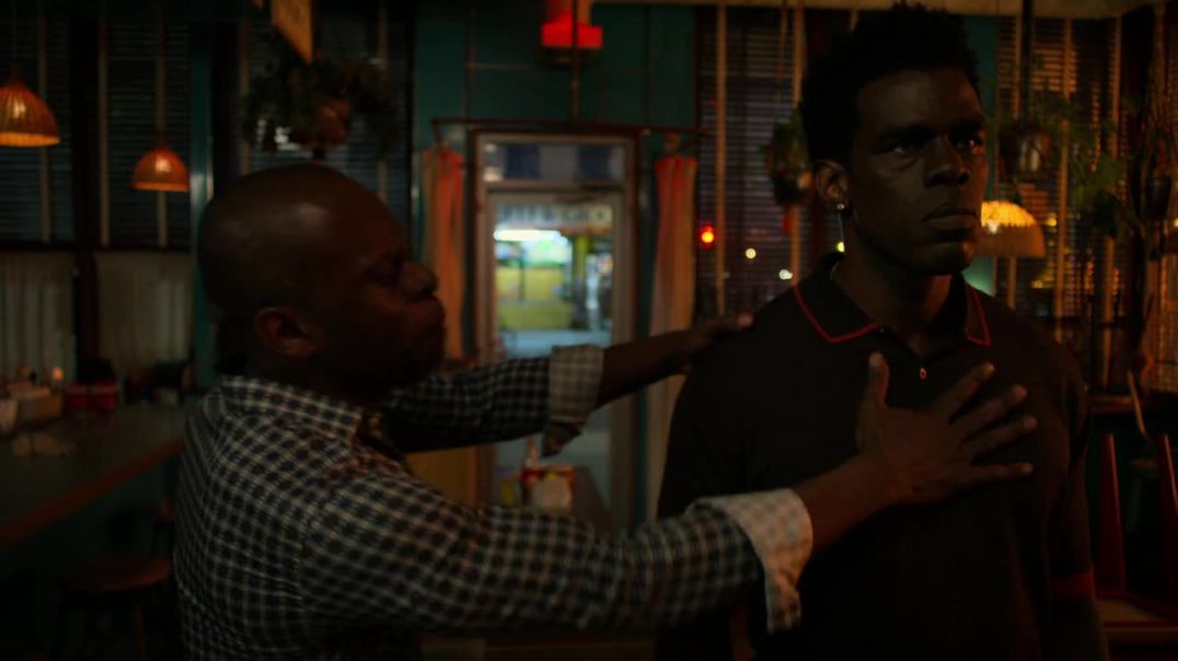 ⁣Luke Cage: S02xE06: The Basement