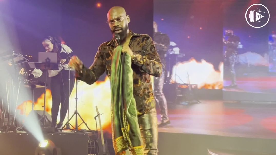 ⁣Mali Music Live Performance