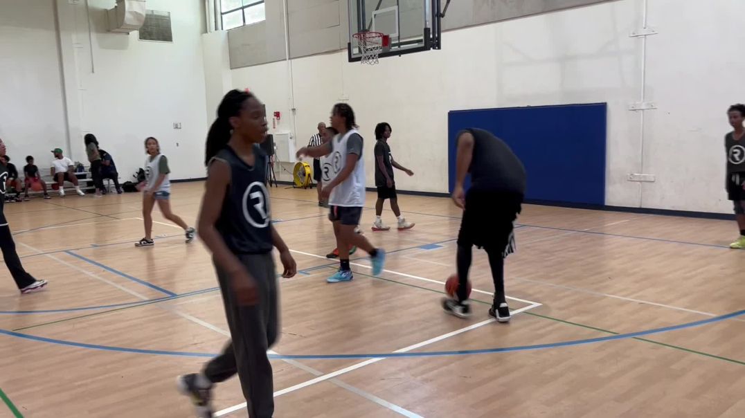 ⁣Revelation Youth High School game goes to Overtime