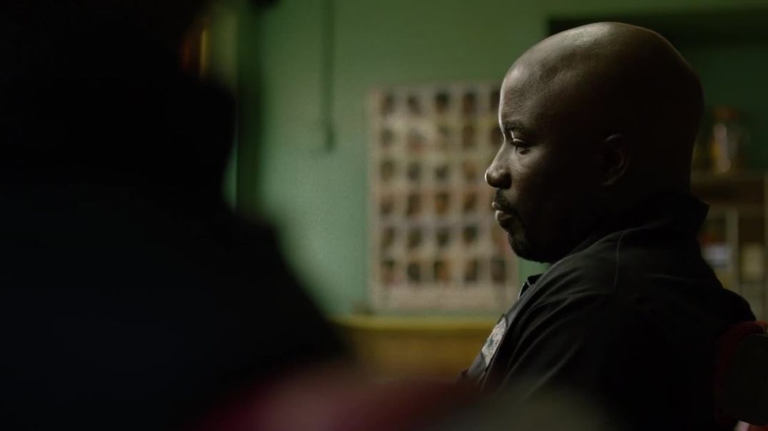 ⁣Luke Cage: S01xE01: Moment of Truth