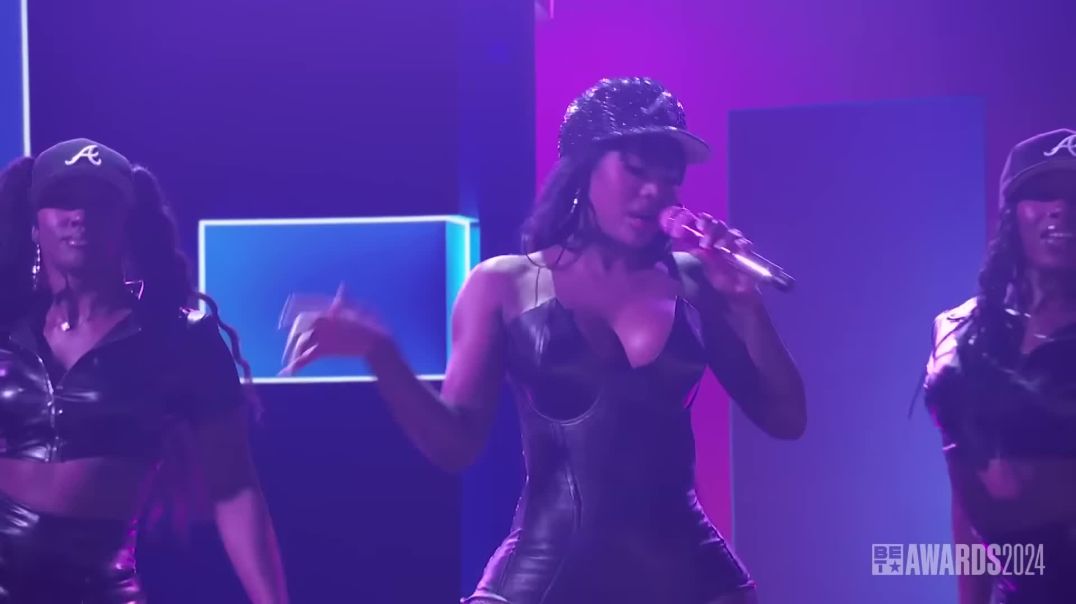 ⁣Teyana Taylor, Victoria Monét, Coco Jones, Chlöe, Keke Palmer & More Honor Usher! - BET Awards 2