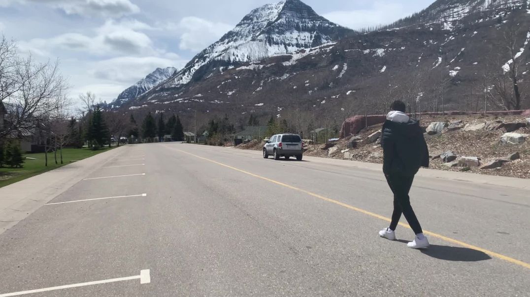 ⁣K Dizzy in Banff, Alberta ( Canada )