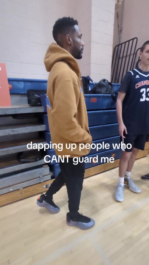 Dapping up people who CANT guard me pt1