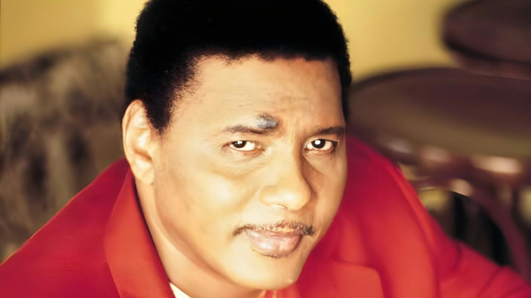 Aaron Neville - Please Come Home For Christmas