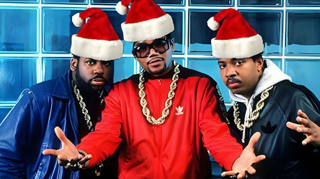 ⁣RUN DMC - Christmas In Hollis