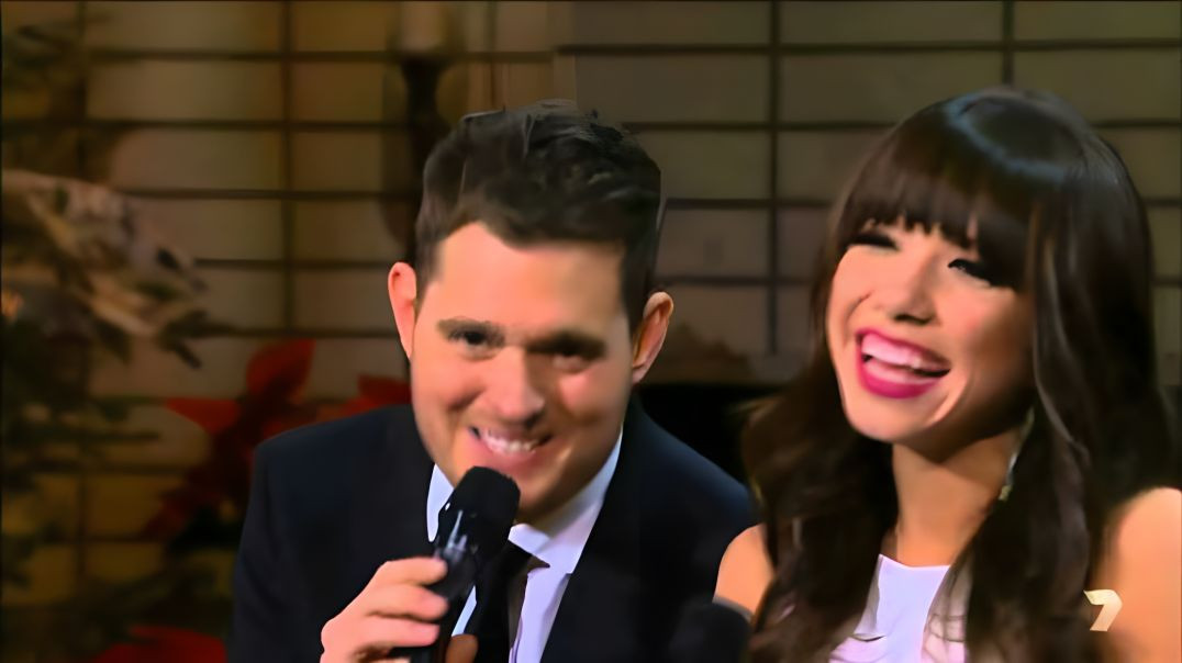 Michael Bublé - Rockn' Around The Christmas Tree Jingle Bell Rock ft Carly Rae Jepsen