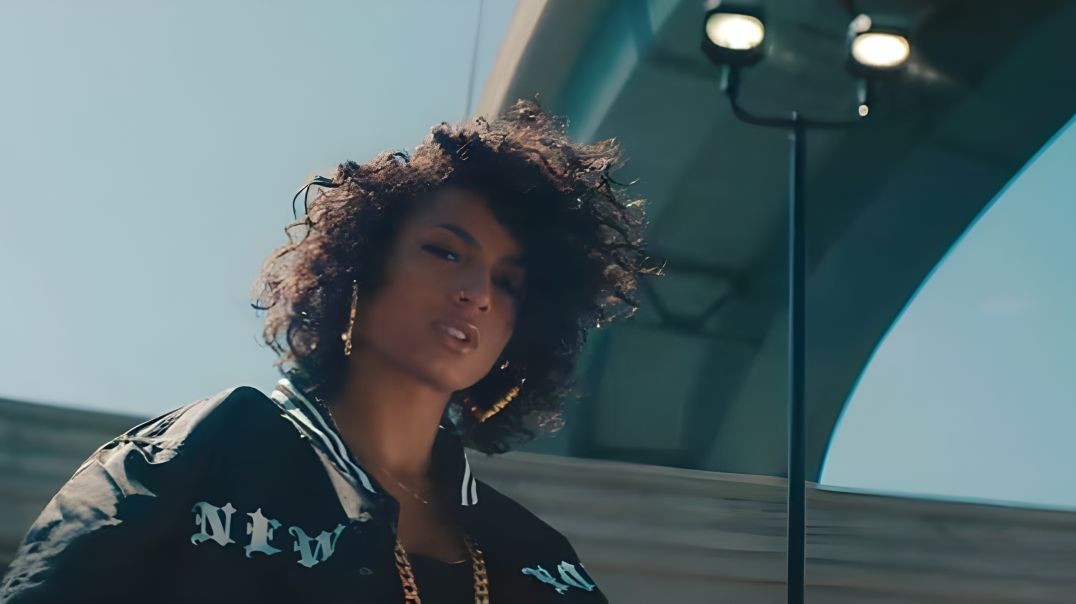 ⁣DaniLeigh - All Day