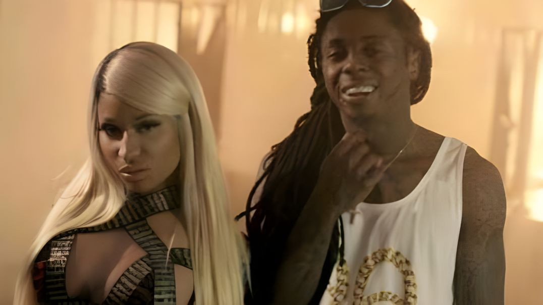 ⁣Nicki Minaj - High School ft Lil Wayne