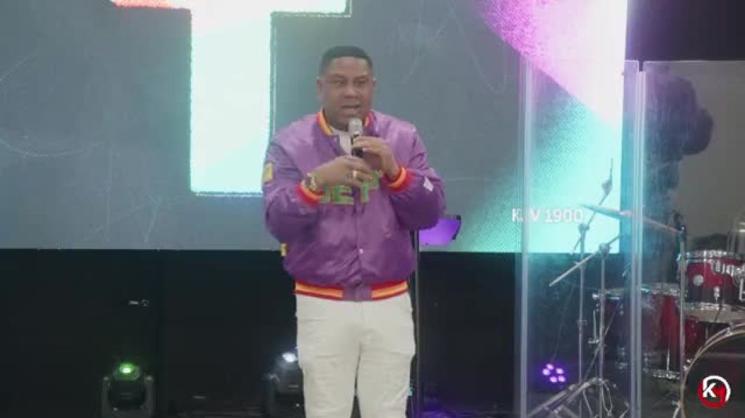 ⁣Apostle Omar Morton dropping gems